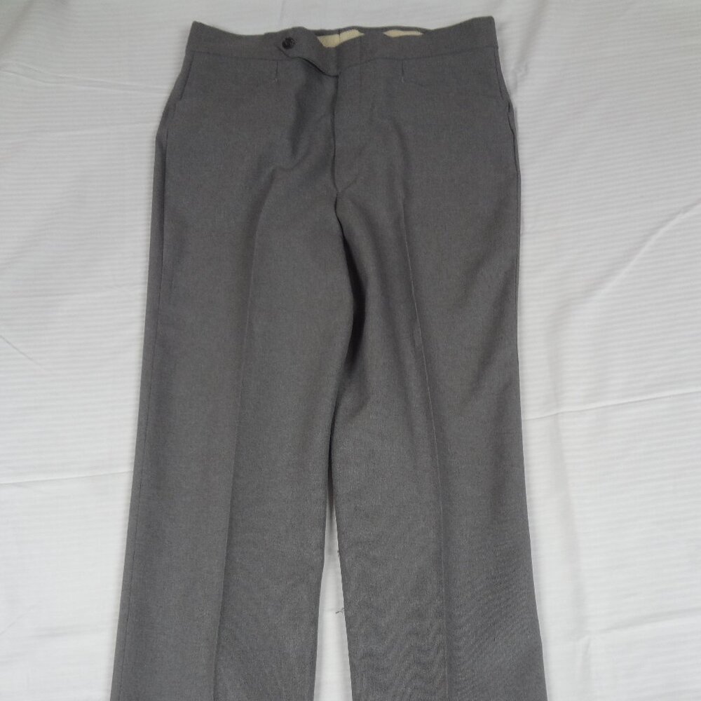 HAGGAR EXPAND-O-MATIC MENS GRAY DRESS PANTS SIZE 34/30 K597